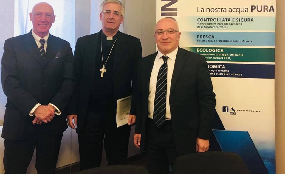 Vescovo in visita presso la sede di Padania Acque HEADER